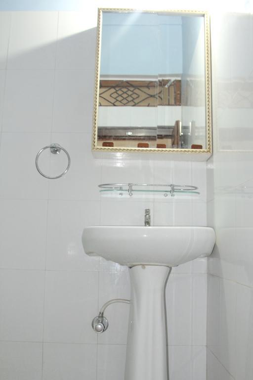 Lotus Paying Guesthouse Varanasi Exterior foto